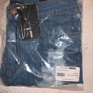 Blue wash mid mid length jean shorts